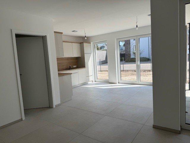 Erdgeschoßwohnung Bad Zwischenahn - 4 Zimmer, 93 m&sup2;, 1.345&euro; | Angebot:26330518