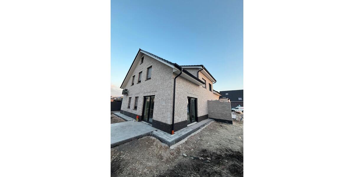 Doppelhaushälfte Oldenburg Ziegelhof - 4 Zimmer, 120 m&sup2;, 1.400&euro; | Angebot:26197216