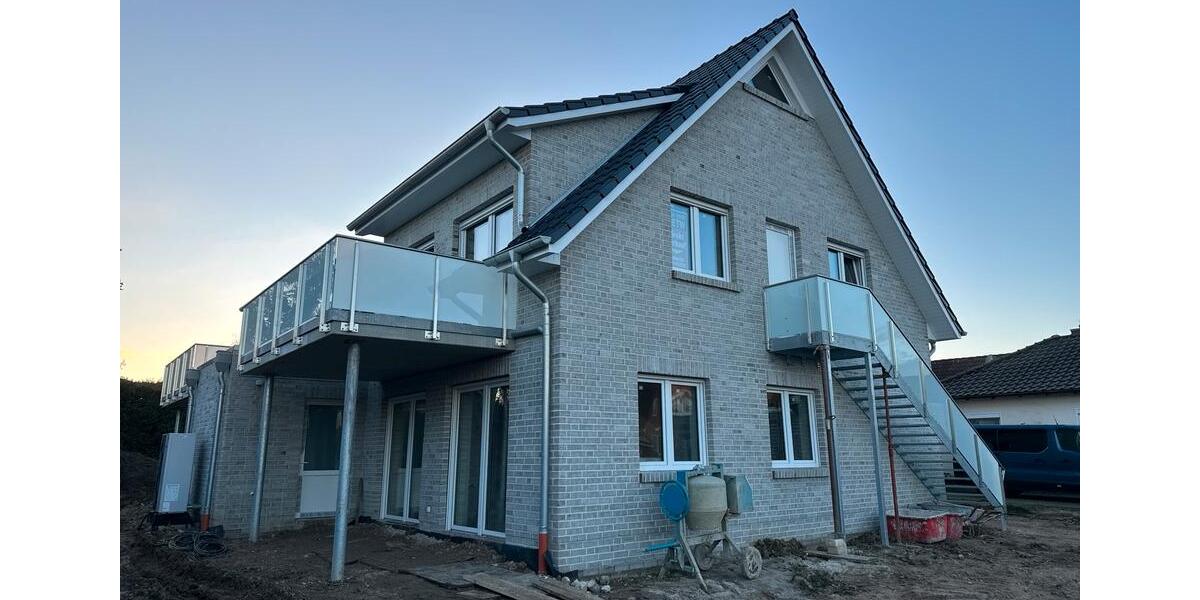 Bestlage top Ausstattung KfW 40 in Rastede 3 Zimmer Abstellraum 3 zimmer