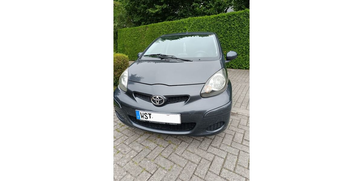 Toyota Aygo (X) 130.000 km 3.700 &euro; Westerstede 26655