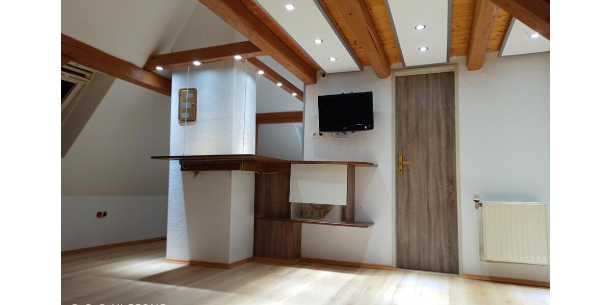 Dachgeschoßwohnung Varel - 1.5 Zimmer, 56 m&sup2;, 476&euro; | Angebot:26033146