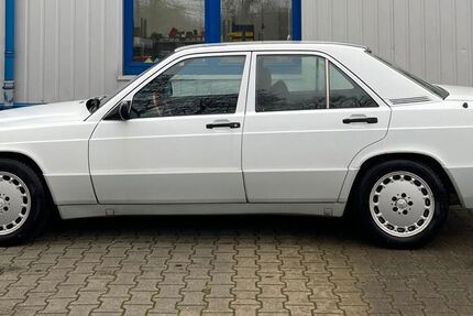 Mercedes-Benz 190 225.000 km 3.700 &euro; Oldenburg 26129