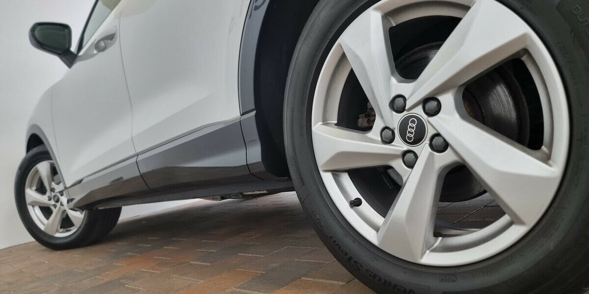 Audi Q3 35 TDI Advanced Prestige LED ACC APP schw.AHK 79.950 km 27.750 € Garrel 49681