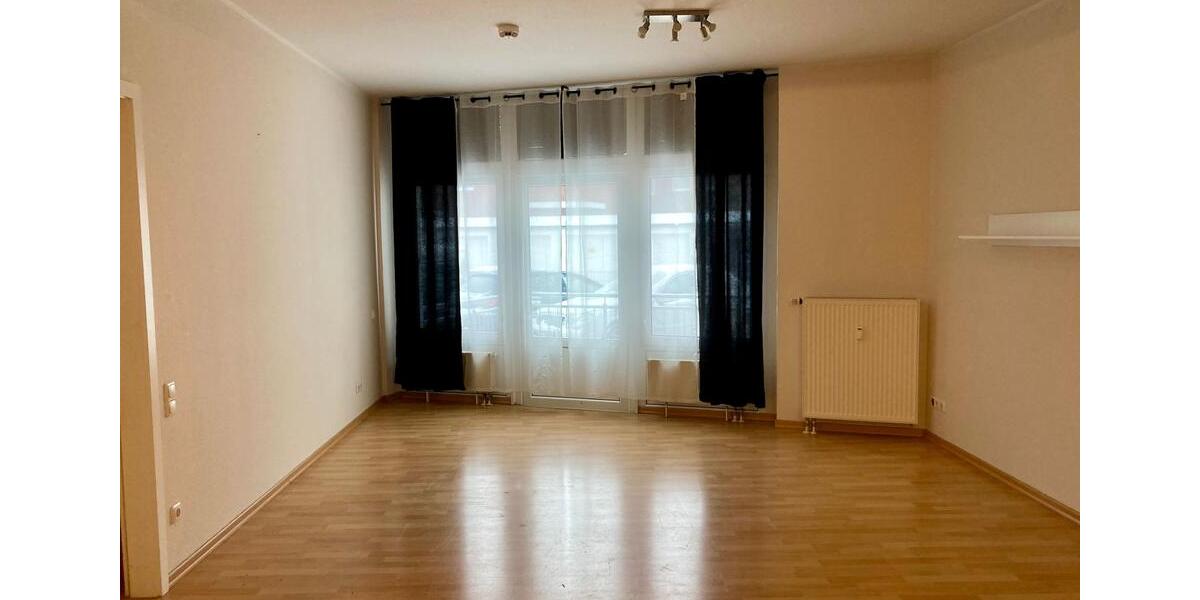 Erdgeschoßwohnung Oldenburg Dobbenviertel - 2 Zimmer, 94 m&sup2;, 940&euro; | Angebot:25022352