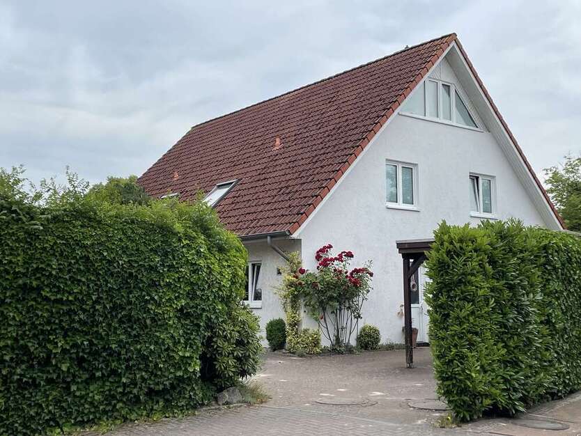 Haus zum Kaufen in Oldenburg 350.000 € 109.31 m²