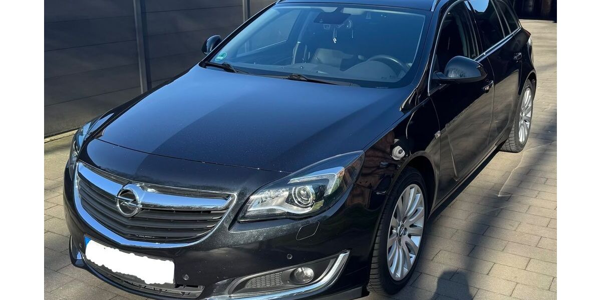 Opel Insignia 148.000 km 9.900 &euro; Hatten 26209