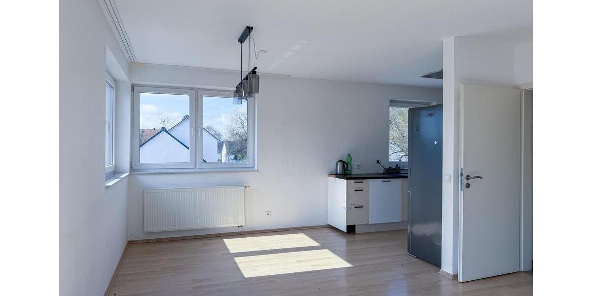 Dachgeschoßwohnung Oldenburg Alexandersfeld - 2 Zimmer, 93 m&sup2;, 895&euro; | Angebot:26195425