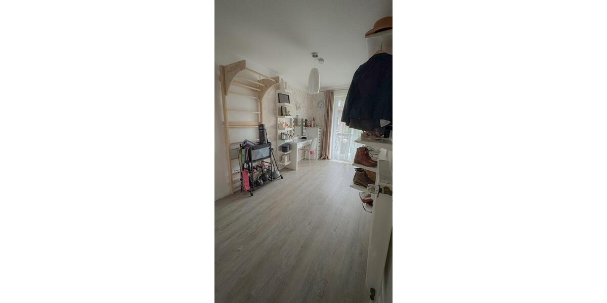 Etagenwohnung Oldenburg Kreyenbrück - 3 Zimmer, 75 m&sup2;, 244.000&euro; | Angebot:25891523