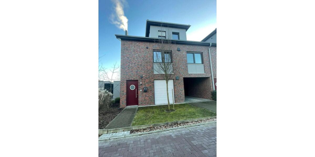 Borkumer Ring: Exklusive 5-ZKB Masionette-Wohnung in Oldenburg 5 zimmer