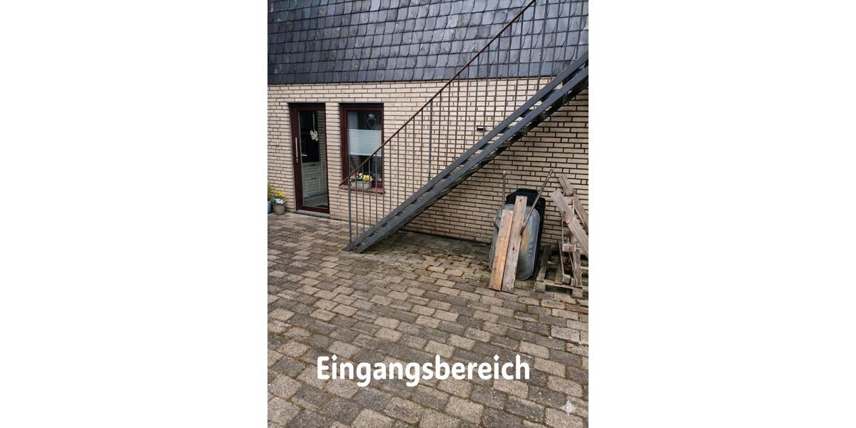 Dachgeschoßwohnung Wardenburg - 3 Zimmer, 140 m&sup2;, 850&euro; | Angebot:26153000