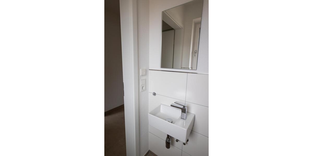 Reihenhaus Edewecht - 6 Zimmer, 122 m&sup2;, 1.680&euro; | Angebot:24992121