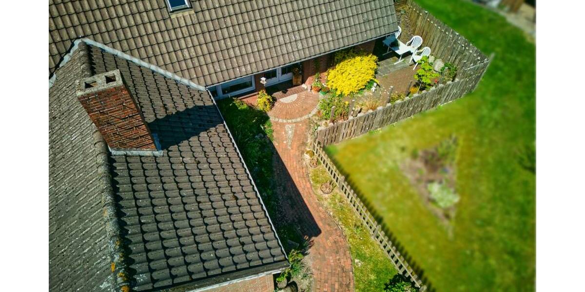Mehrfamilienhaus, Wohnhaus Westerstede Linswege - 9 Zimmer, 186 m&sup2;, 269.000&euro; | Angebot:26359093