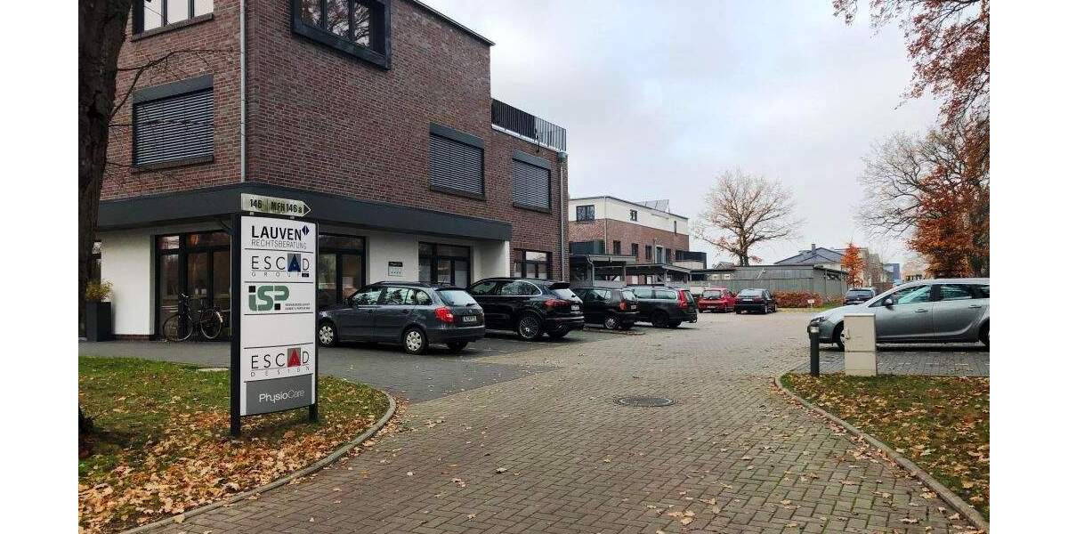 Moderne und hochwertige Büroeinheit in Eversten DG-links 4 zimmer