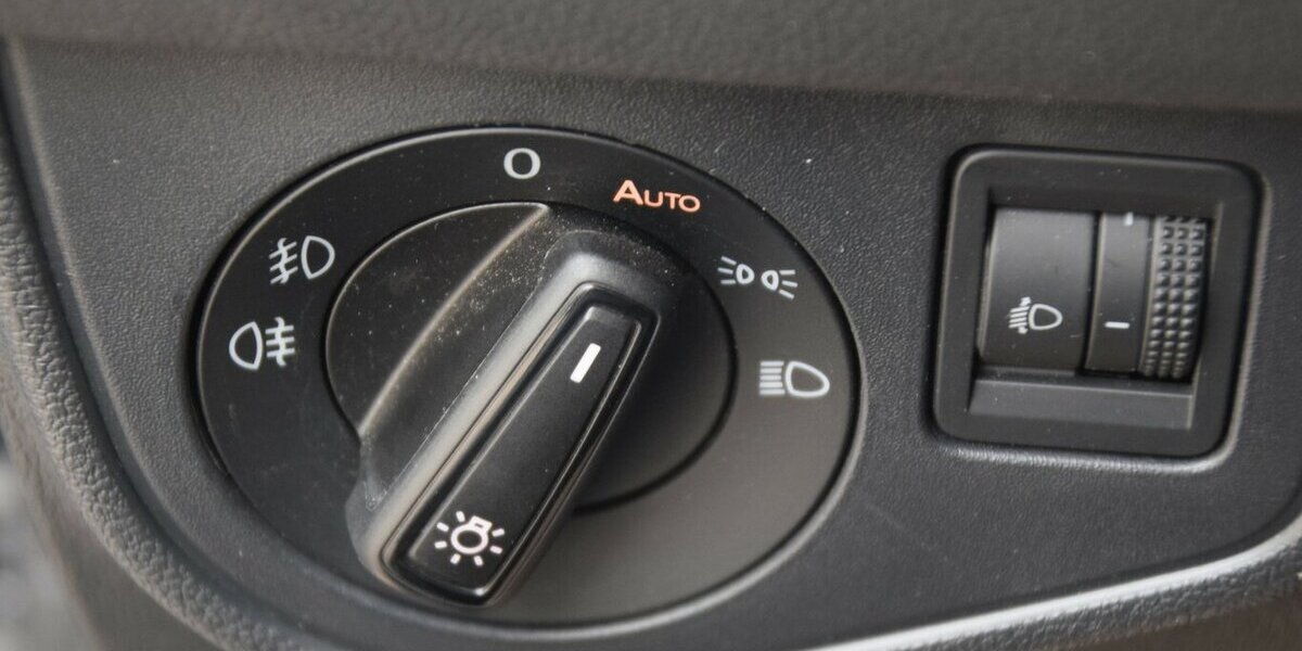 VW Polo Highline TSI Navi*Climatr.*ACC*Allseason 41.085 km 15.980 € Rastede 26160