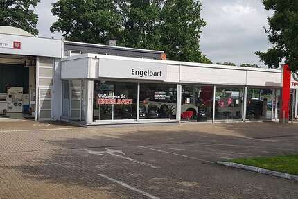 Toyota Yaris 52.450 km 14.450 &euro; Oldenburg 26125