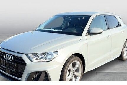 Audi A1 8.176 km 24.977 &euro; Oldenburg 26135