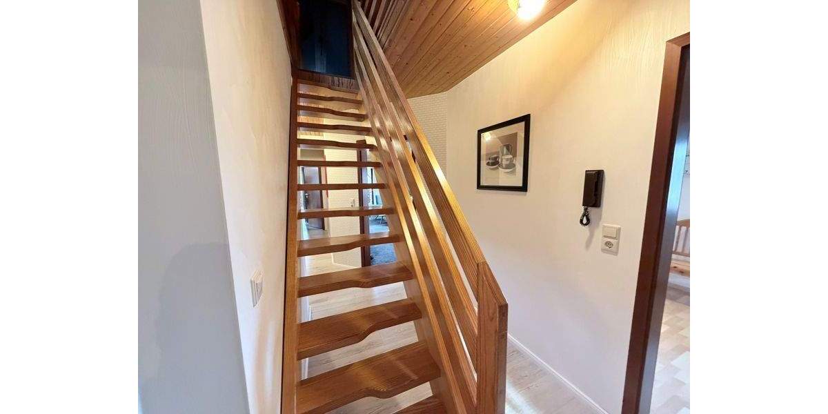 Mehrfamilienhaus, Wohnhaus Schwanewede / Neuenkirchen Neuenkirchen - 8 Zimmer, 239 m&sup2;, 319.000&euro; | Angebot:26160538