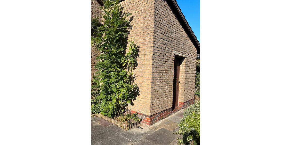 Einfamilienhaus Westerstede - 5 Zimmer, 130 m&sup2;, 245.000&euro; | Angebot:27118446