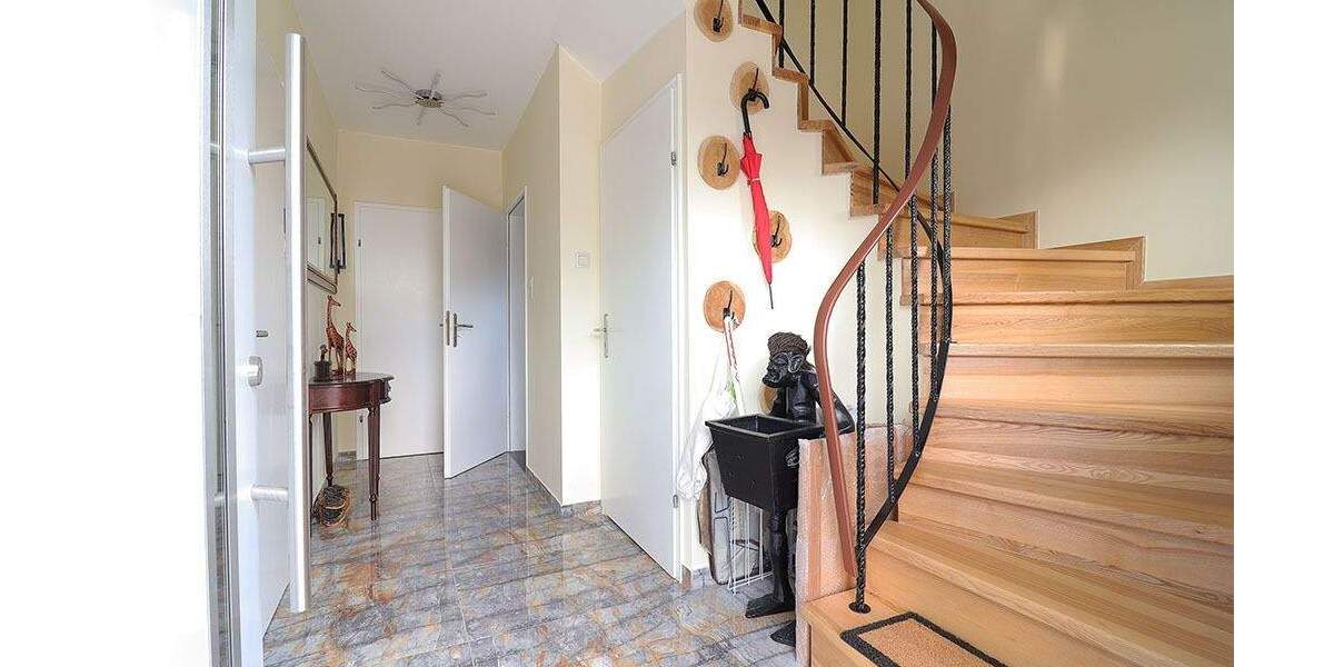 Mehrfamilienhaus, Wohnhaus Delmenhorst Stickgras/Annenriede - 4 Zimmer, 131 m&sup2;, 339.000&euro; | Angebot:25400418