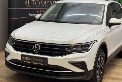 VW Tiguan 88.330 km 22.990 &euro; Rastede/ Wahnbek 26180