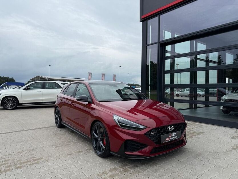 i30