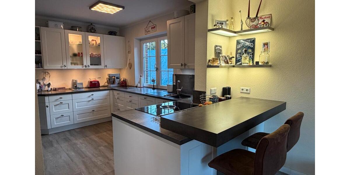 Einfamilienhaus Edewecht - 8 Zimmer, 230 m&sup2;, 595.000&euro; | Angebot:24769412