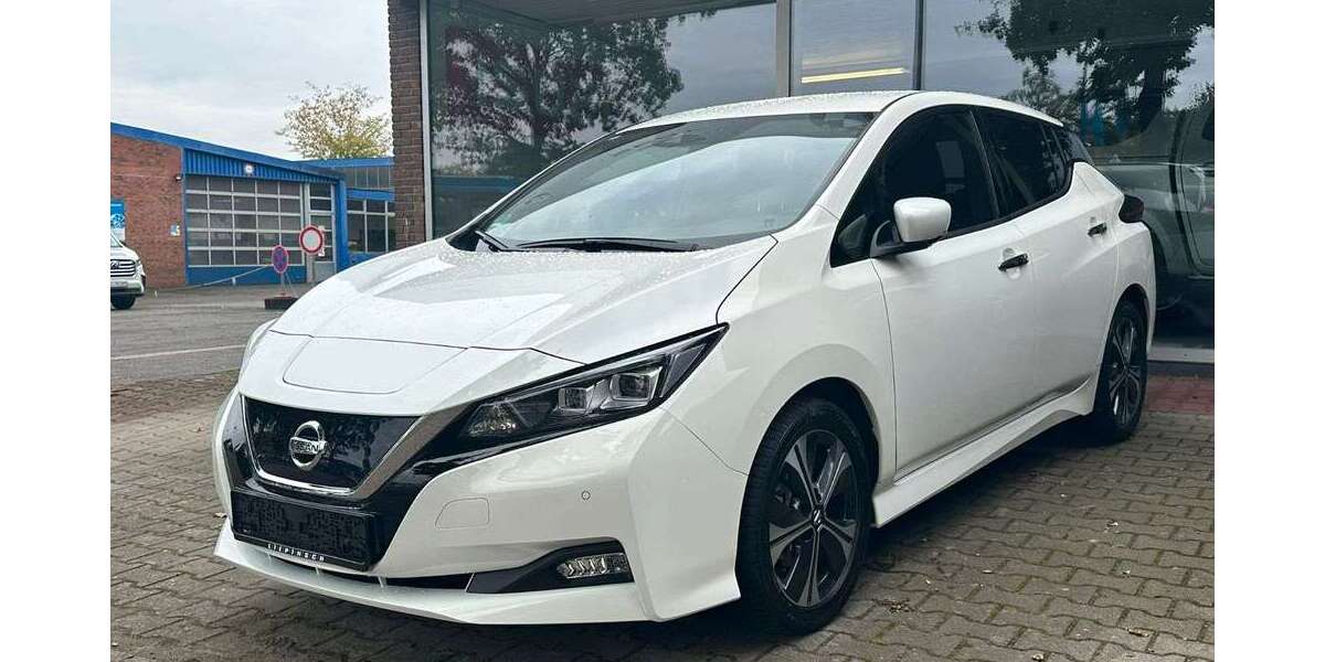 Nissan Leaf 25.000 km 16.990 € Oldenburg 26125