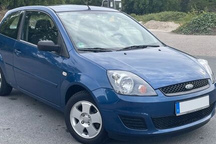 Ford Fiesta 174.546 km 1.999 &euro; Varel 26316