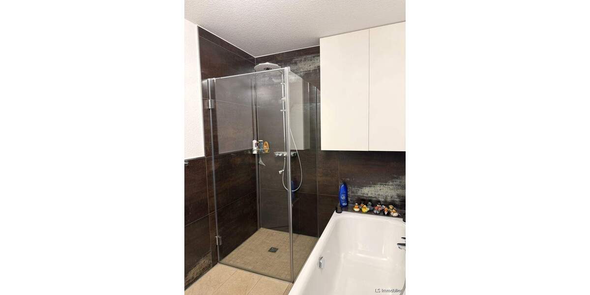 Etagenwohnung Wardenburg Wardenburg I - 2 Zimmer, 83 m&sup2;, 1.220&euro; | Angebot:25683419