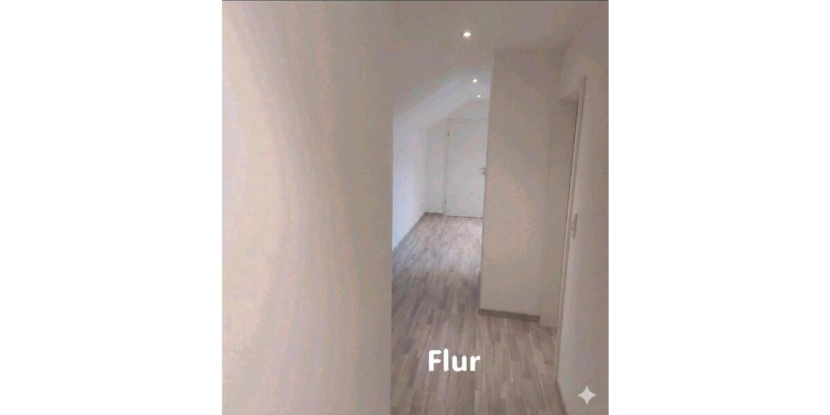 Etagenwohnung Wardenburg - 3 Zimmer, 140 m&sup2;, 850&euro; | Angebot:26677775