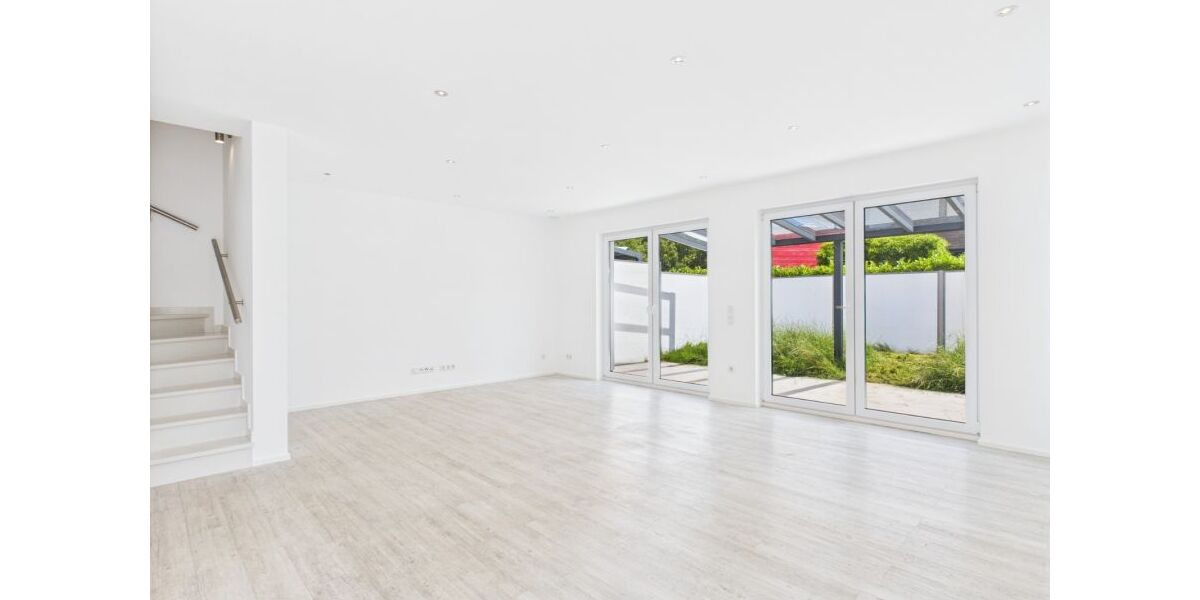 Außergewöhnliches Haus Wohnung über 2 Etagen in ruhiger Lage von Metjendorf-Oldenburg, KFW 70-ModernCarportGarten Wohnen am Rande von Oldenburg - Doppelhaushälfte Wiefelstede / Metjendorf Metjendorf | Angebot:26312135