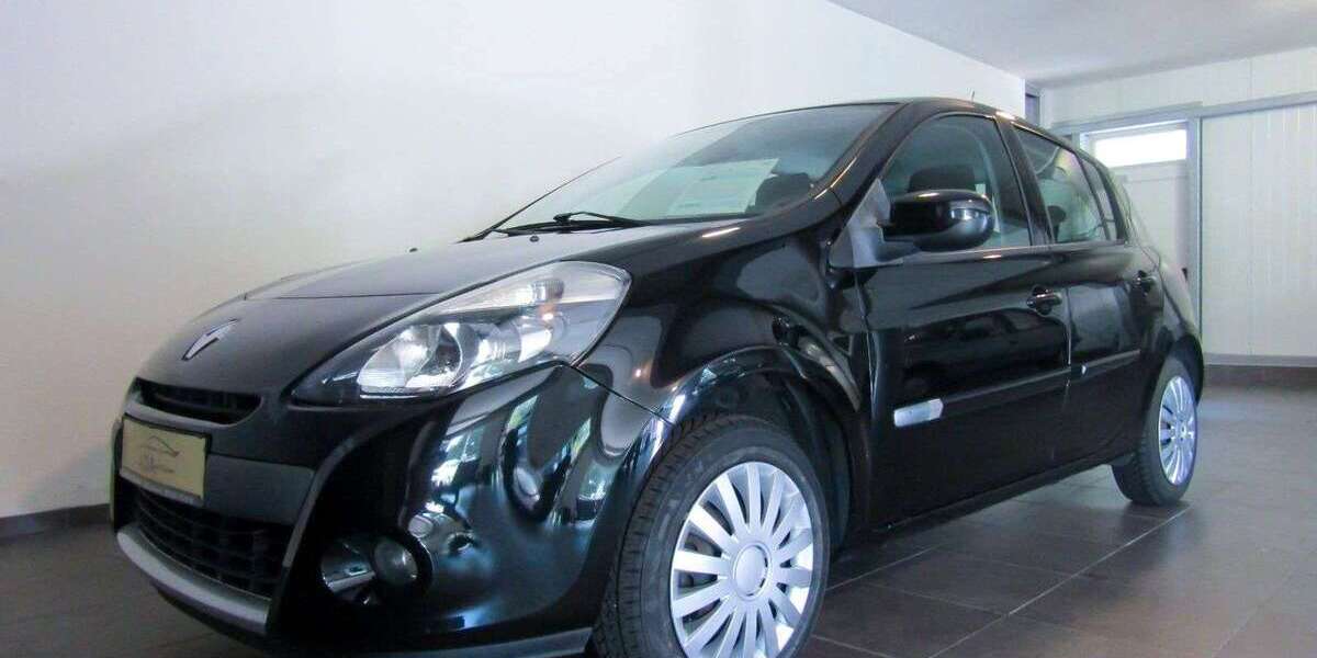 Renault Clio 117.000 km 4.999 &euro; Oldenburg 26125