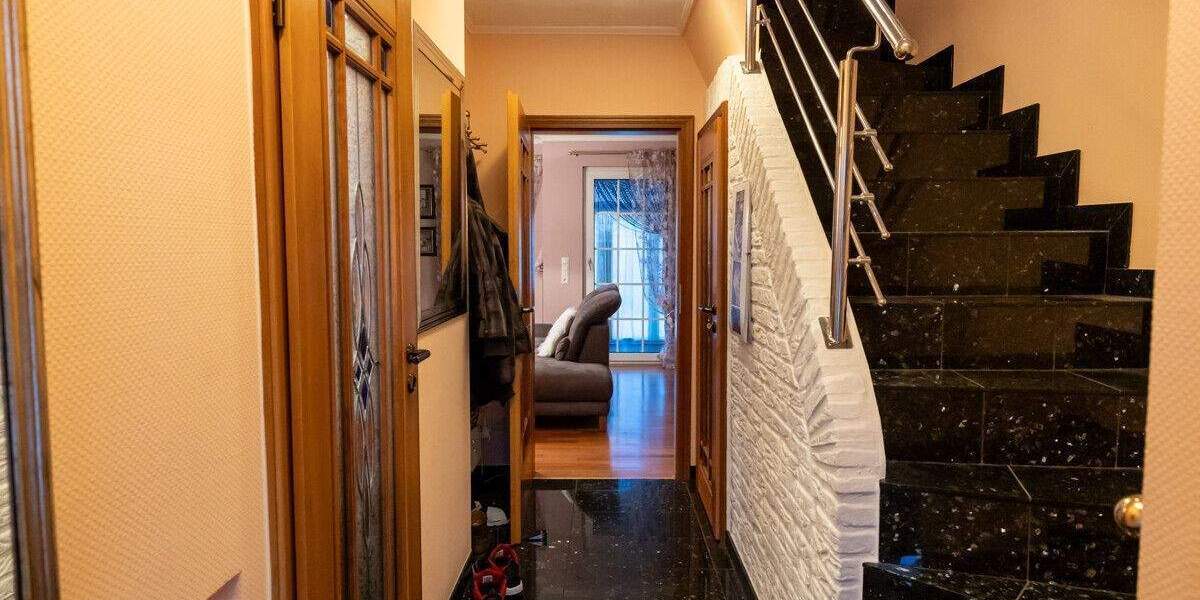 Reihenmittelhaus Delmenhorst Bungerhof - 3 Zimmer, 90 m&sup2;, 229.000&euro; | Angebot:25700028