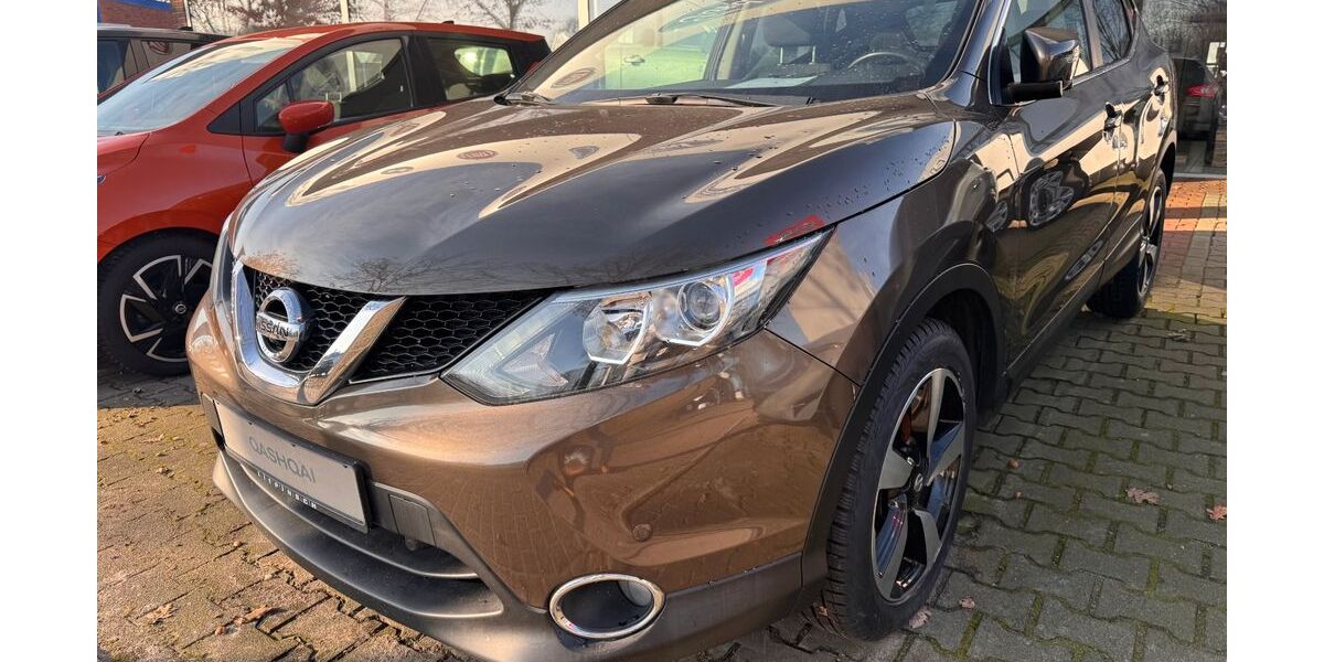 Nissan Qashqai 103.500 km 12.990 &euro; Oldenburg 26125
