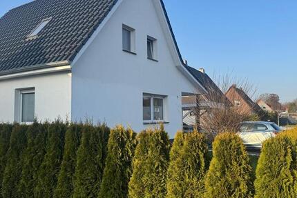Haus Oldenburg Drielaker-Moor - 7 Zimmer, 140 m&sup2;, 629.000&euro; | Angebot:25552843