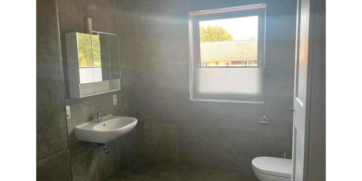 Erdgeschoßwohnung Bösel - 3 Zimmer, 96 m&sup2;, 800&euro; | Angebot:26522403