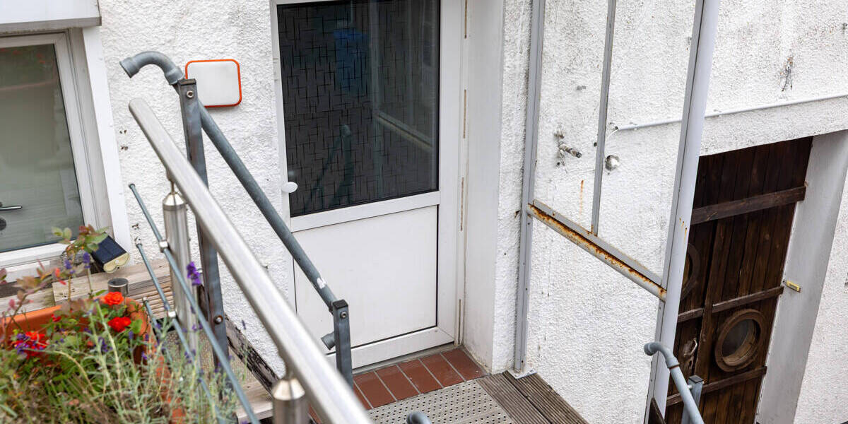 Etagenwohnung Delmenhorst Mitte - 3 Zimmer, 90 m&sup2;, 142.000&euro; | Angebot:23960256