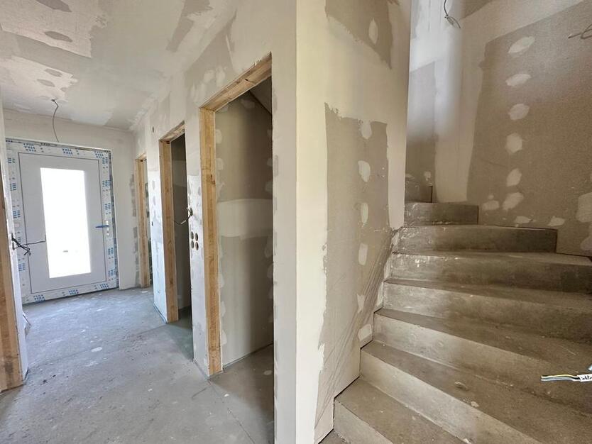 Rastede - Im Göhlen: Neubau-Reihenmittelhaus mit Einbauküche als Erstbezug zimmer