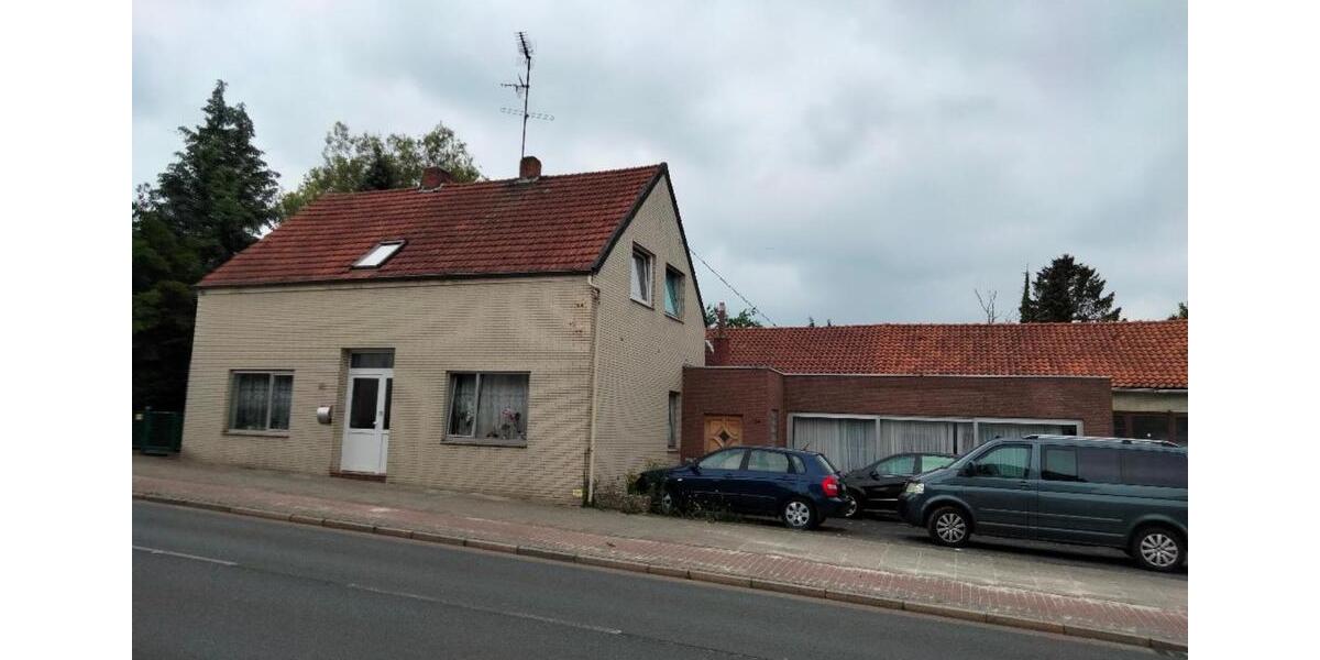 Bremen Blumenthal Lüssum, SANIERUNGS BEDÜRFTIGES HAUS VERKAUFE 7 zimmer