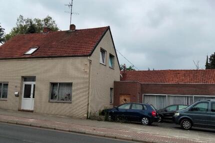 Bremen Blumenthal Lüssum, SANIERUNGS BEDÜRFTIGES HAUS VERKAUFE zimmer