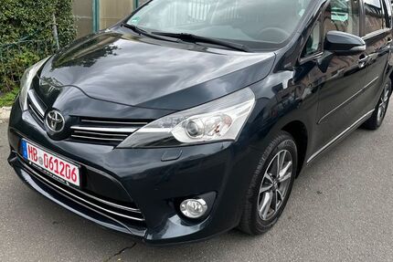 Toyota Verso 146.400 km 9.990 € Bremen 28215