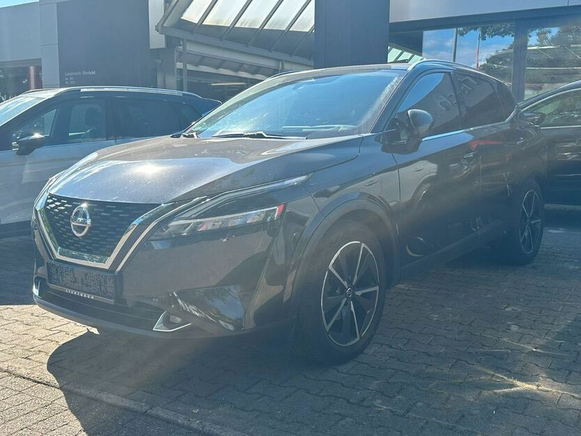 Nissan Qashqai 31.000 km 26.990 € Oldenburg 26125