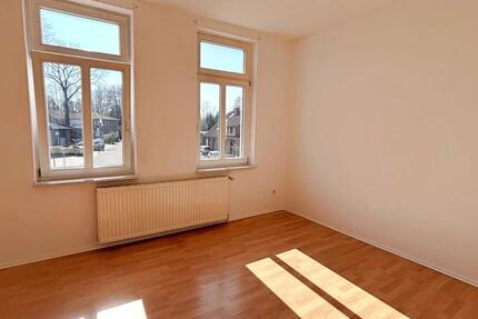 Wohnung Hude (Oldenburg) - 2 Zimmer, 75 m&sup2;, 750&euro; | Angebot:24864610