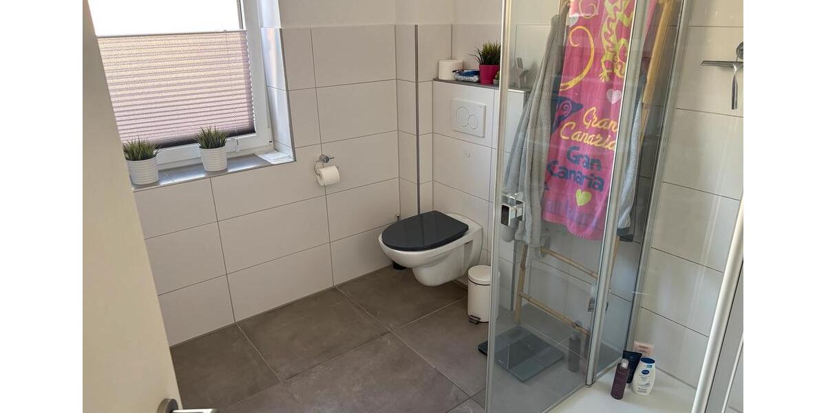 Erdgeschoßwohnung Oldenburg Bloherfelde - 3 Zimmer, 86 m&sup2;, 850&euro; | Angebot:25946909