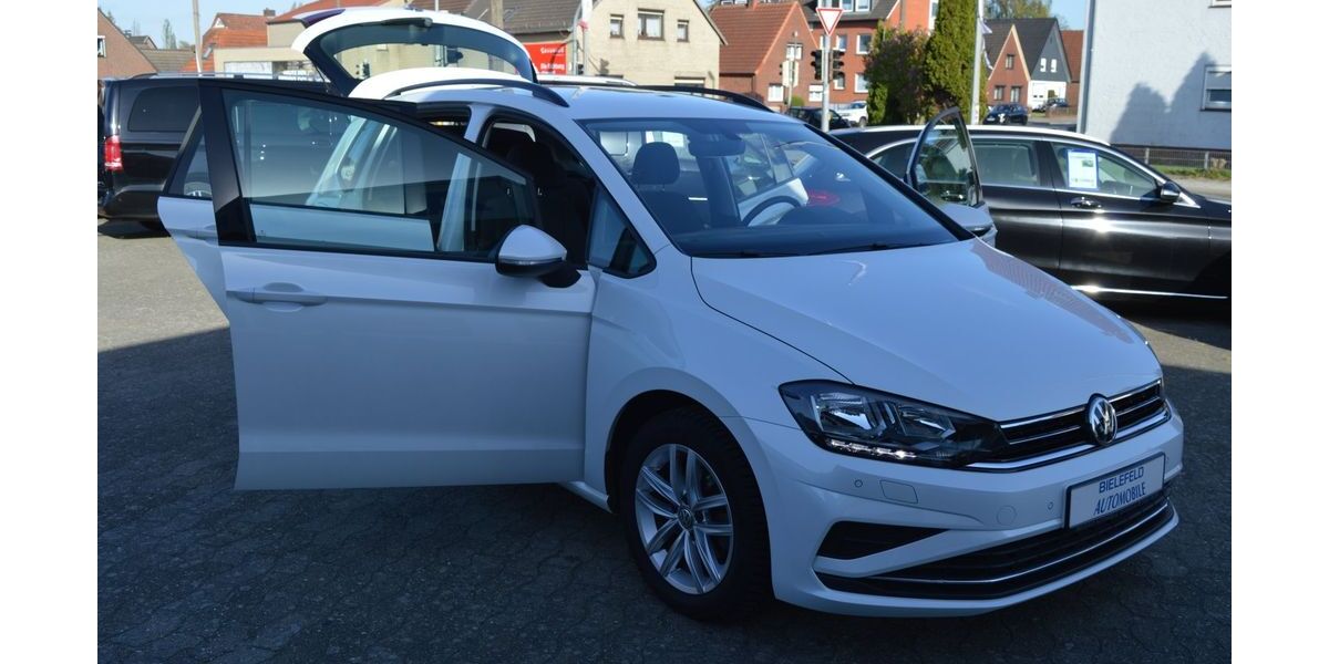 VW Golf Sportsvan 38.159 km 15.999 &euro; Delmenhorst 27749