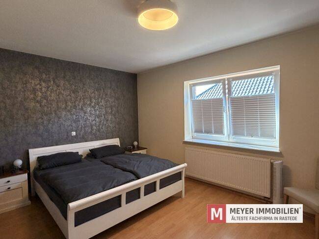 Etagenwohnung Oldenburg Ofenerdiek - 4 Zimmer, 109 m&sup2;, 1.700&euro; | Angebot:26909450