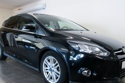 Ford Focus 150.000 km 8.490 &euro; Oldenburg 26125