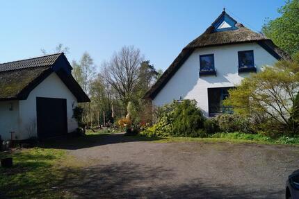 Weißes Landhaus unter Reet, nahe Rastede 6 zimmer