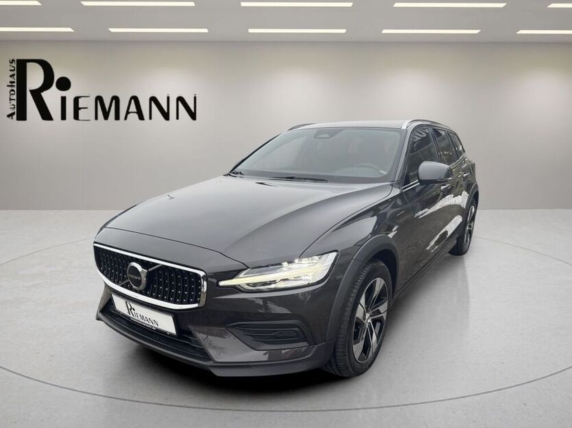 V60 Cross Country