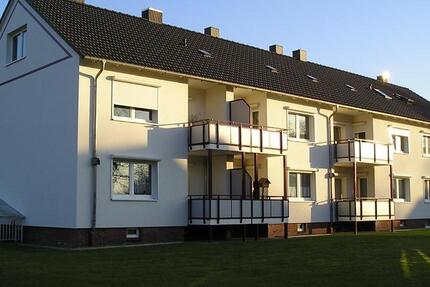 *Anfragestopp* Bad Zwischenahn-Rostrup - 4 Zimmer Küche Bad Wohnung 4 zimmer